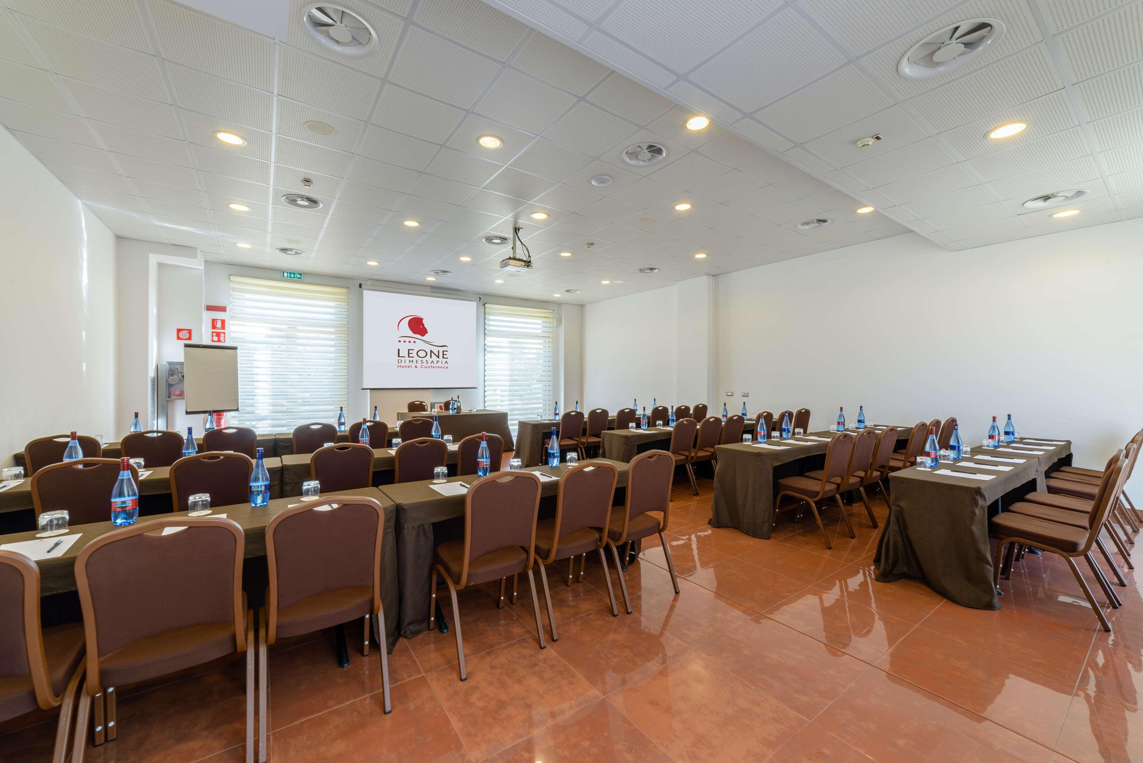 Best Western Plus Leone Di Messapia Hotel & Conference Lecce Exterior photo